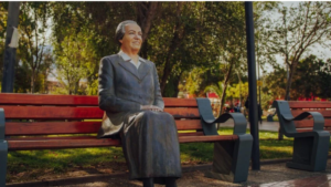 Vicuña exhibe libros de premios Nobel que formaron parte del universo lector de Gabriela Mistral